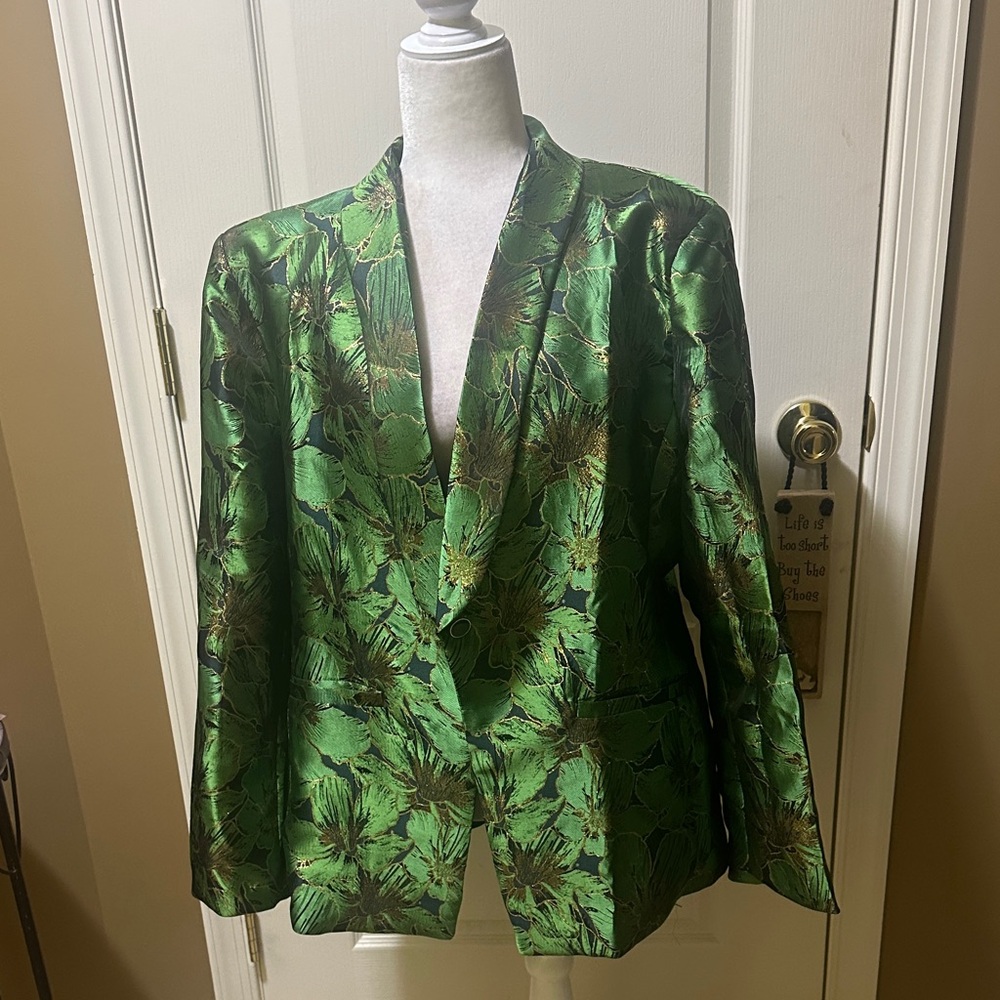 STYLEWE Green and Gold Floral Jacket